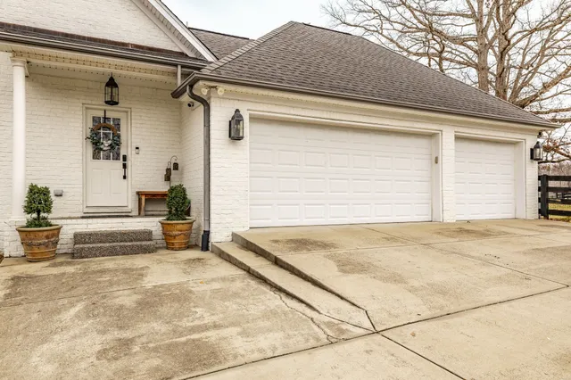 $3,950,000 | 8137 Shoals Branch Road, Primm Springs, TN 38476