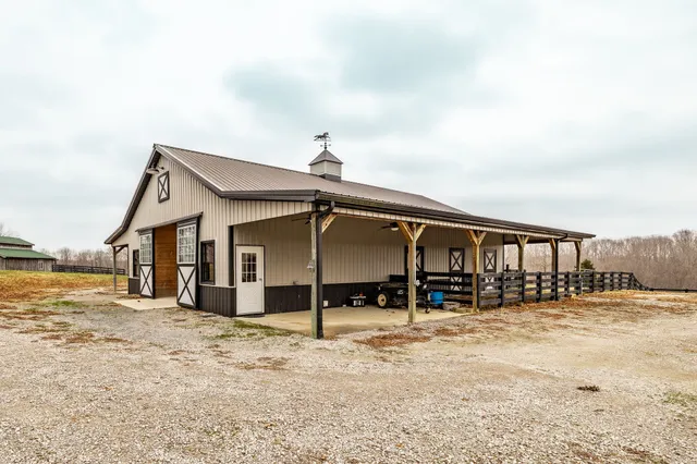 $3,950,000 | 8137 Shoals Branch Road, Primm Springs, TN 38476