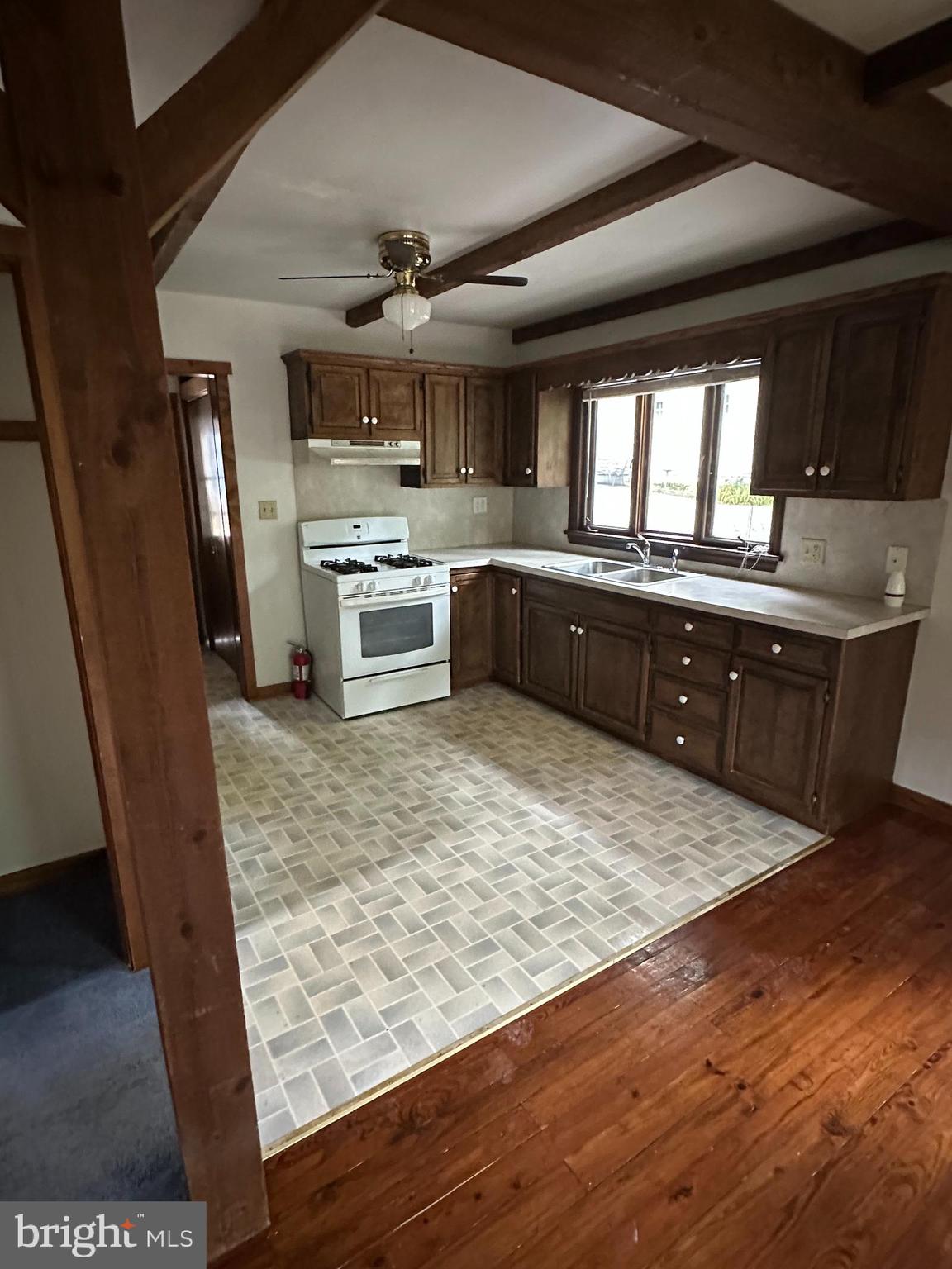 567 Turnpike Road Elizabethtown, PA 17022 - Photo 6 of 43