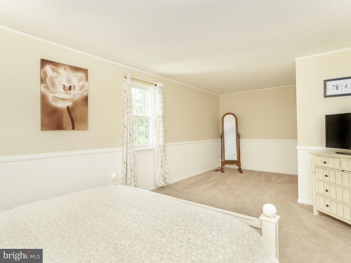 75 Loggers Mill Road Horsham, PA 19044 - Photo 11 of 17 Bedroom - Main