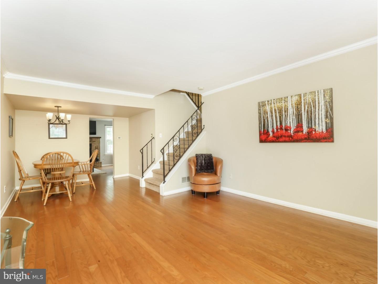75 Loggers Mill Road Horsham, PA 19044 - Photo 8 of 17 Living Room