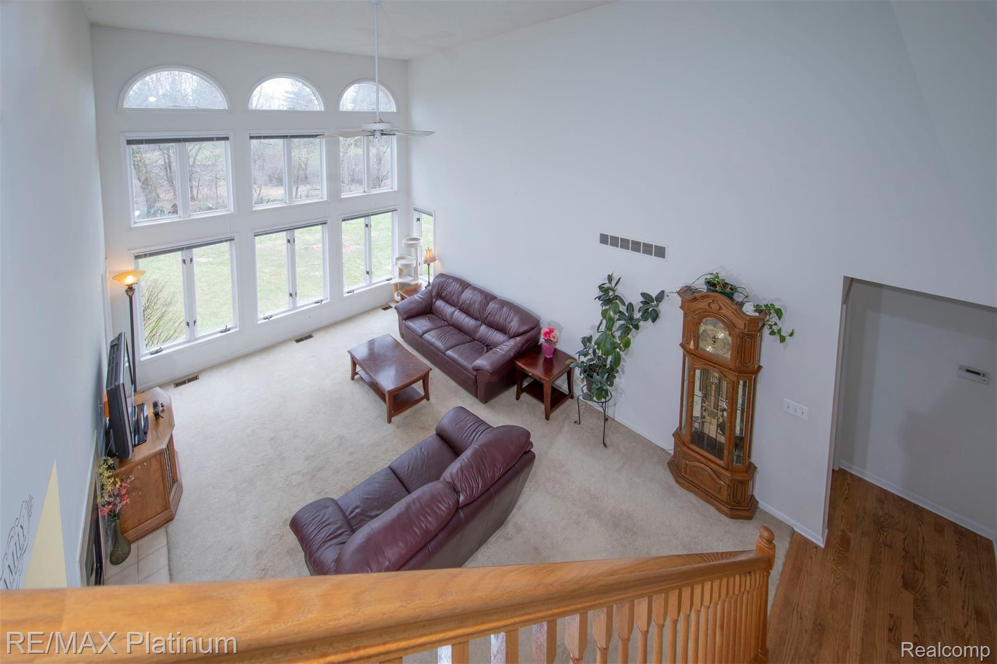 2500 Ridgewood Drive Howell, MI 48843 - Photo 5 of 31 Soaring ceilings in the great room