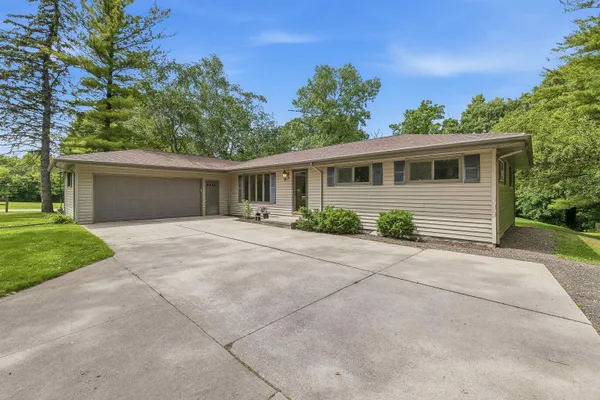 $331,900 | W6878 Riverbend Road, Fond du Lac, WI 54937