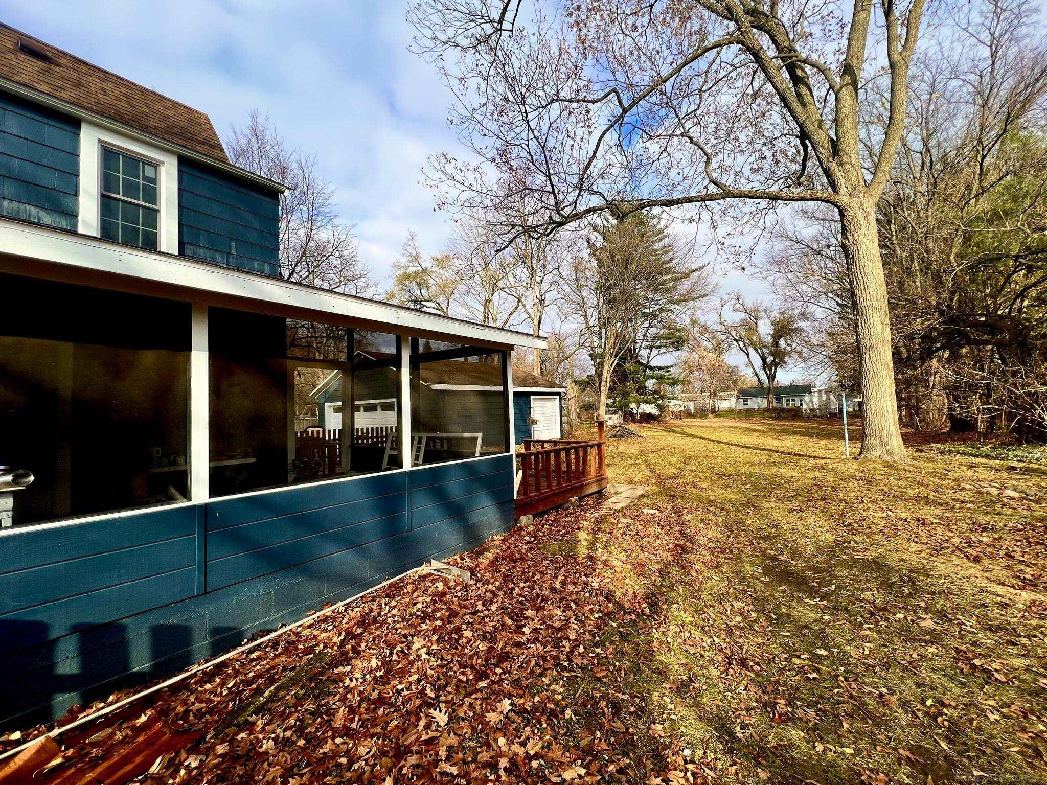 2303 Fairfield Road Portage, MI 49002 - Photo 29 of 32