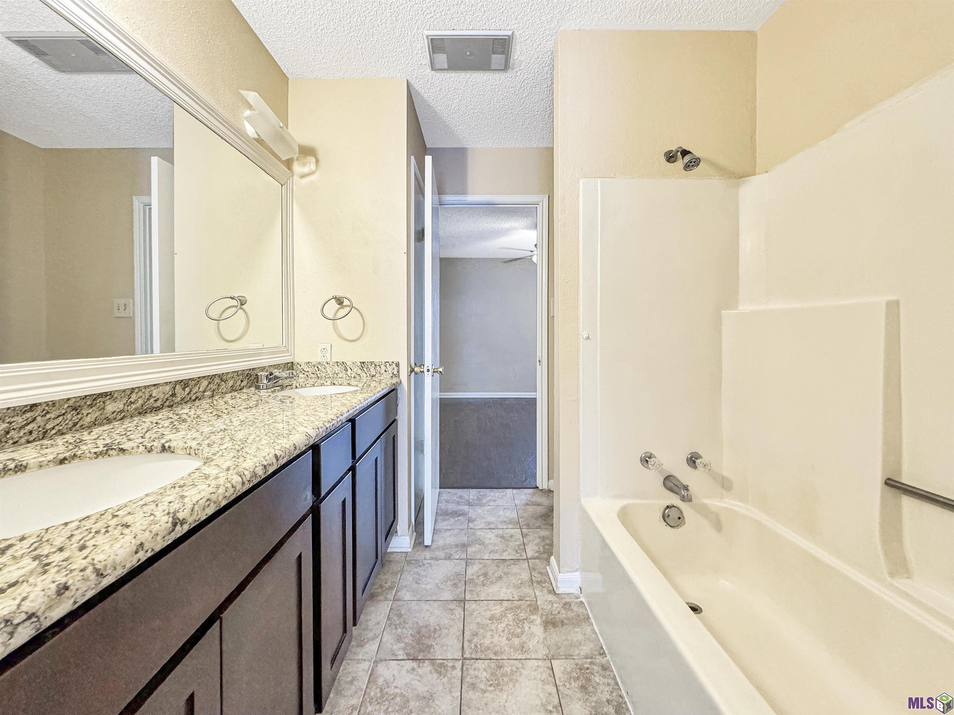 759 East Boyd Drive, Unit D Baton Rouge, LA 70808 - Photo 11 of 13