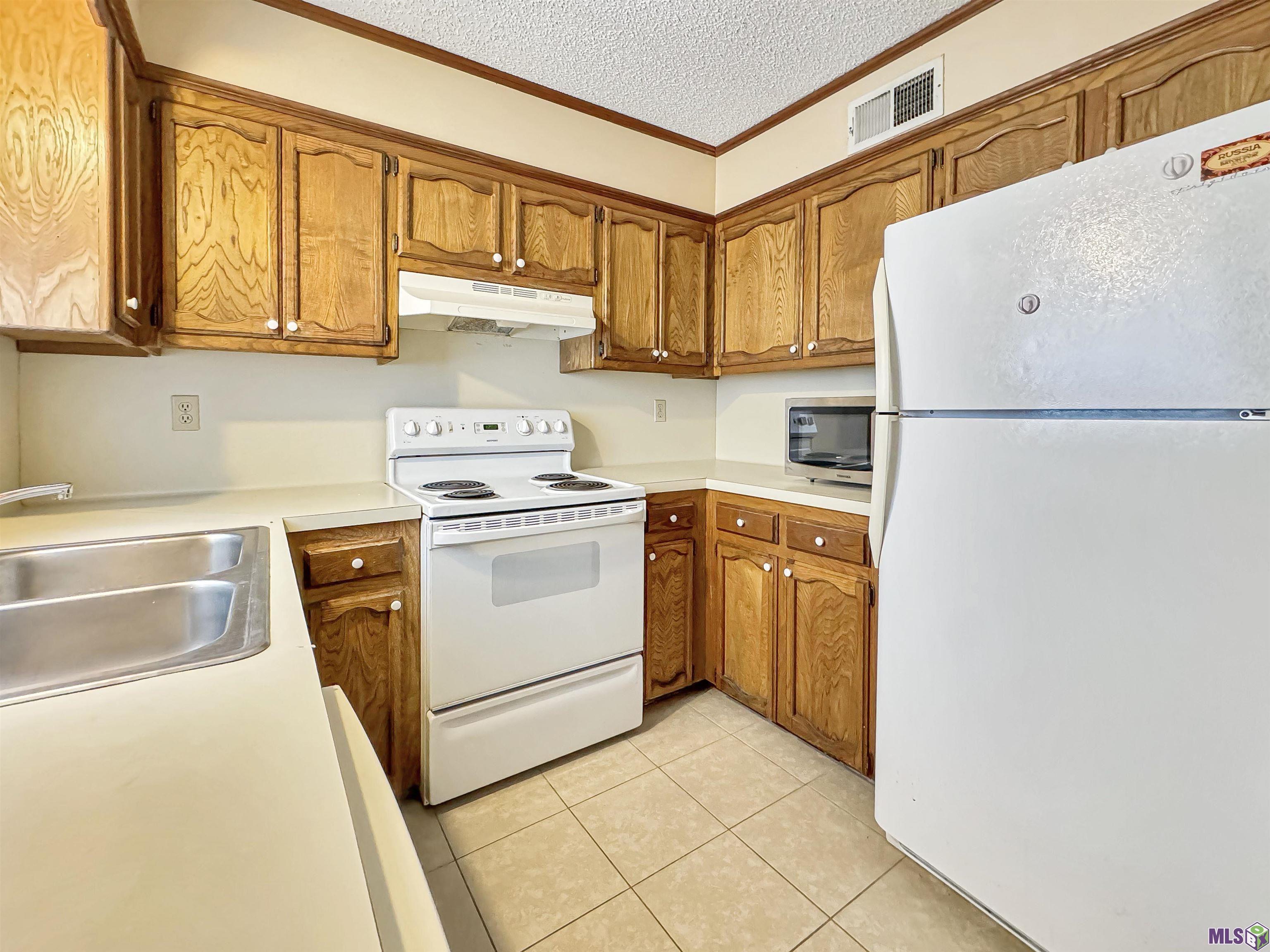 759 East Boyd Drive, Unit D Baton Rouge, LA 70808 - Photo 5 of 13