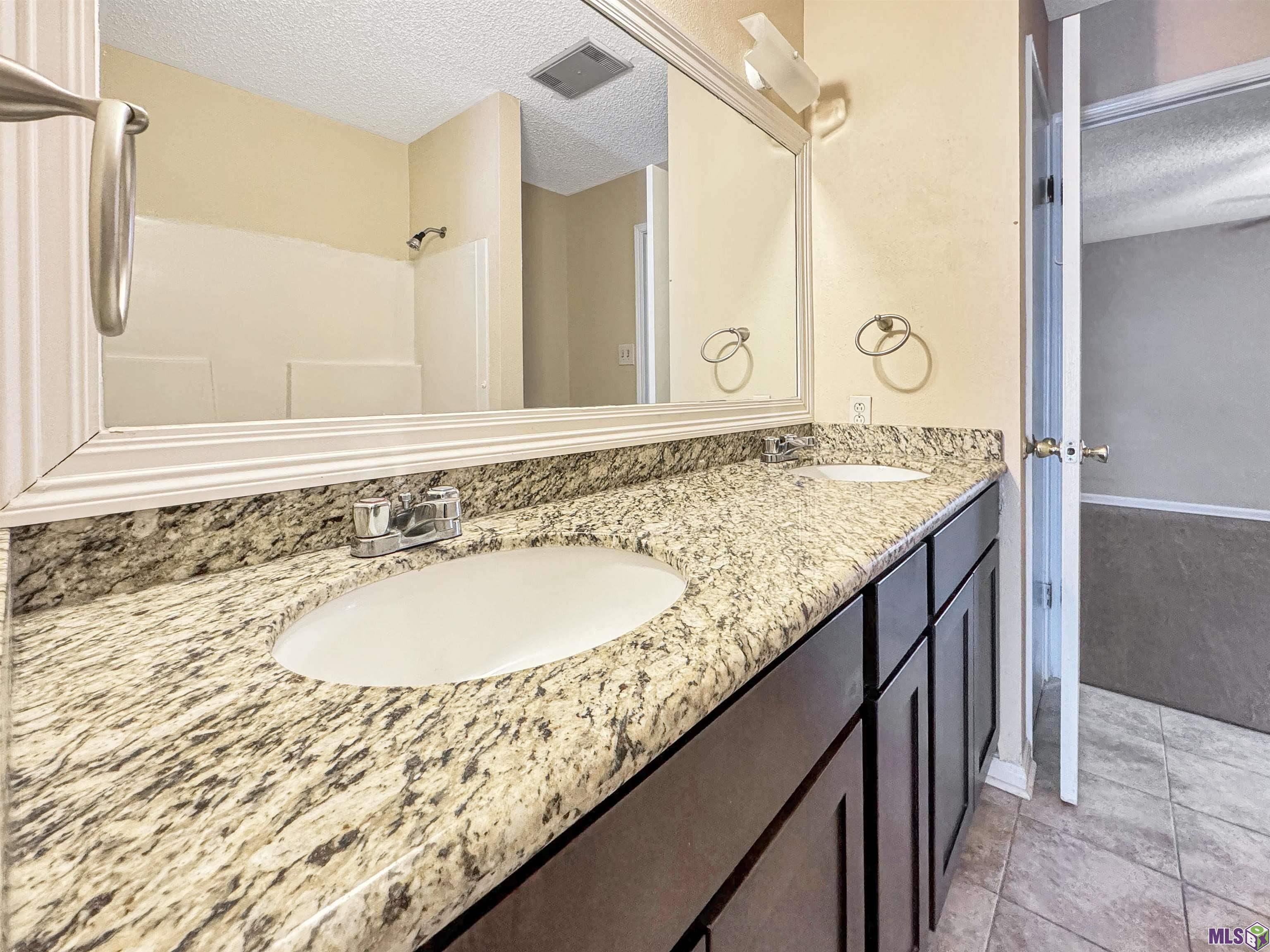 759 East Boyd Drive, Unit D Baton Rouge, LA 70808 - Photo 9 of 13