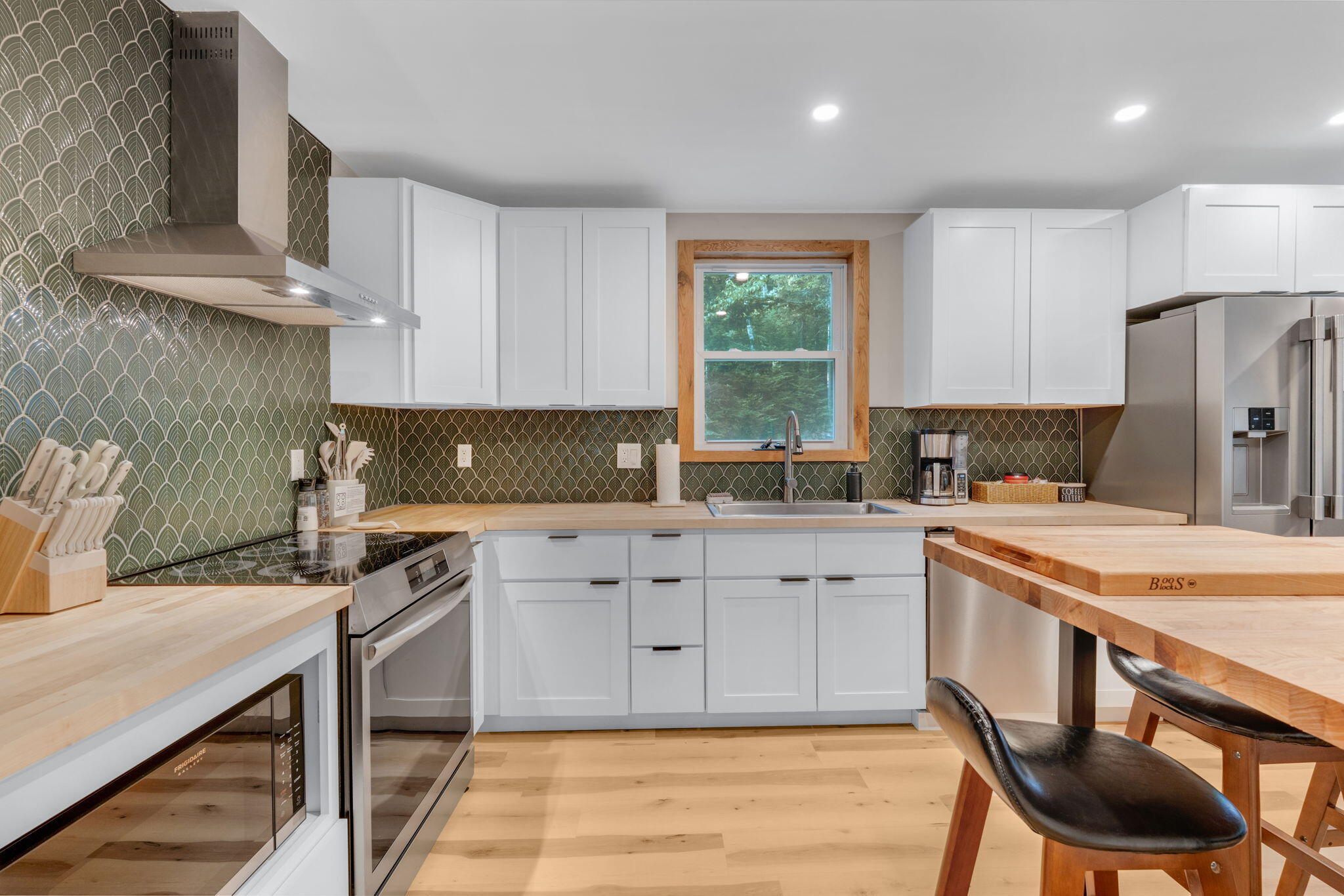 5 Cedar Hill Road Tremont, ME 04612 - Photo 9 of 80 kitchen