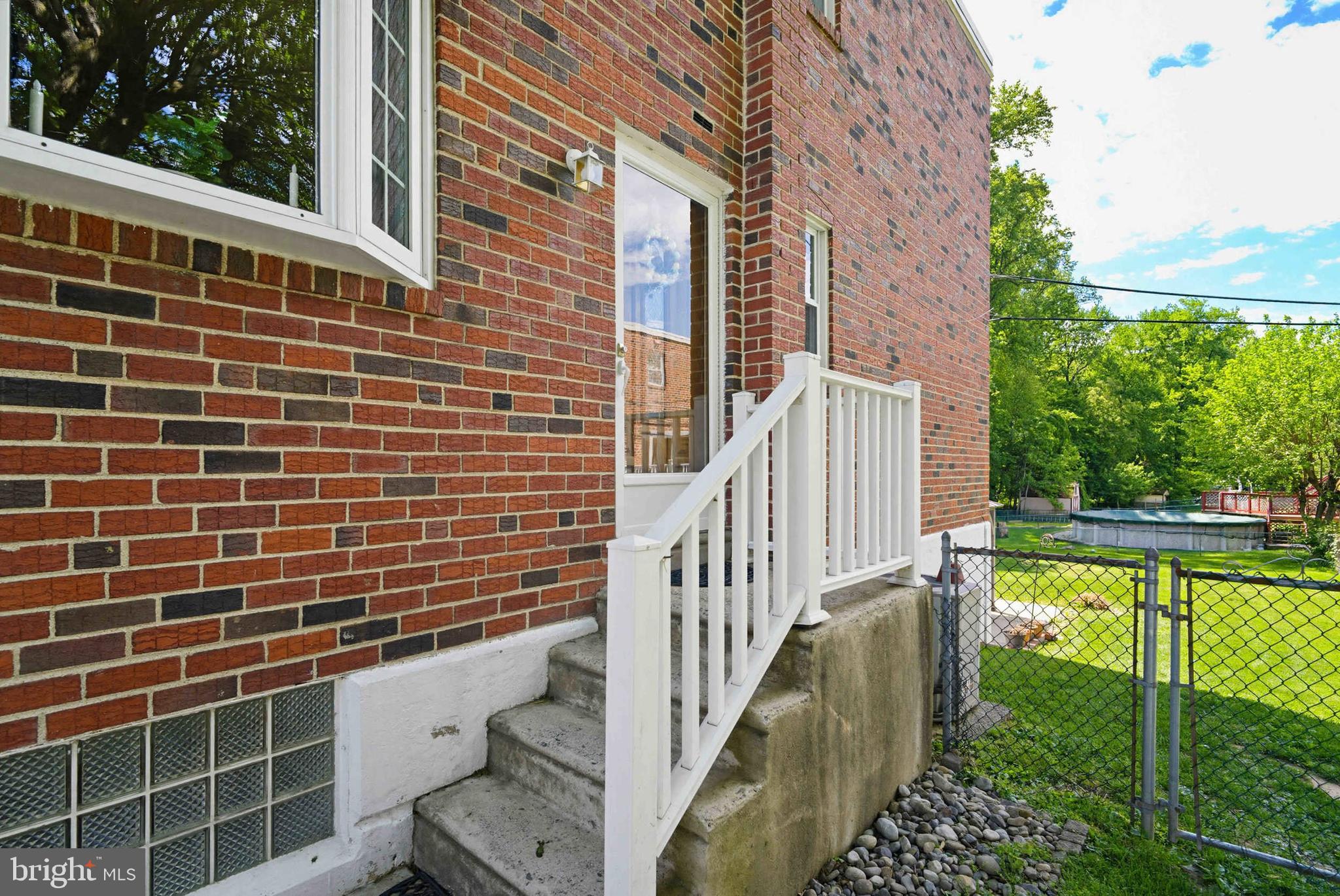 11849 Sewell Road Philadelphia, PA 19116 - Photo 4 of 42 Gallery Image 4