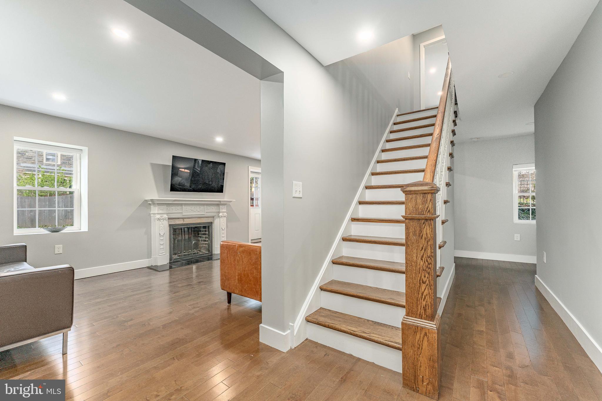 46 Rosedale Road Wynnewood, PA 19096 - Photo 5 of 65 Foyer
