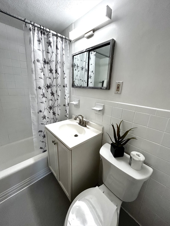 20 Whitman Road, Unit 21 Waltham, MA 02453 - Photo 13 of 23