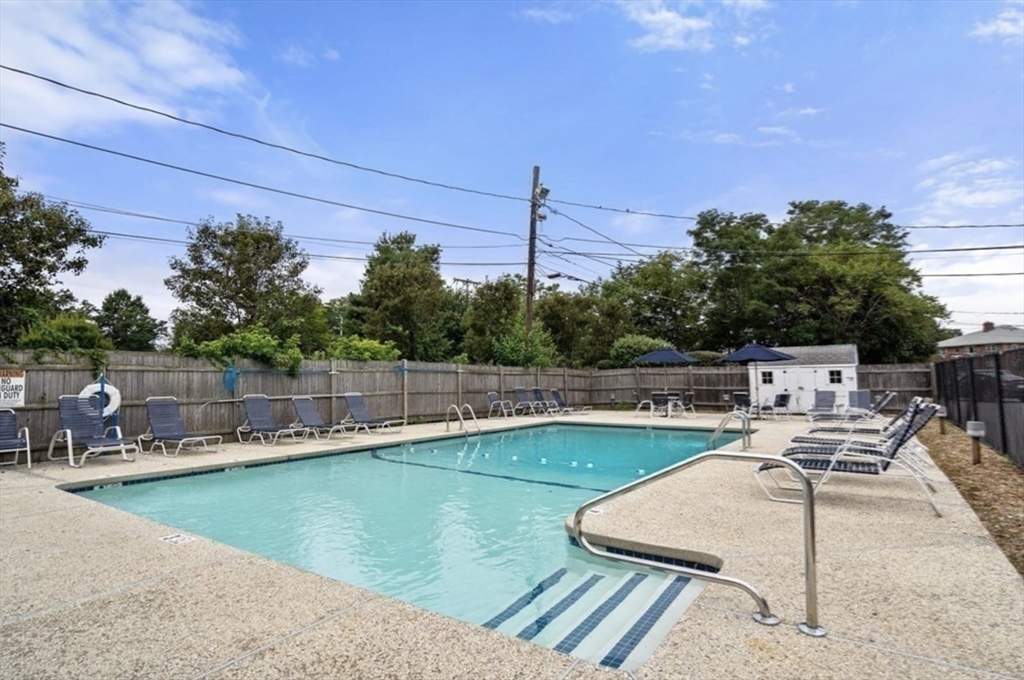 20 Whitman Road, Unit 21 Waltham, MA 02453 - Photo 18 of 23