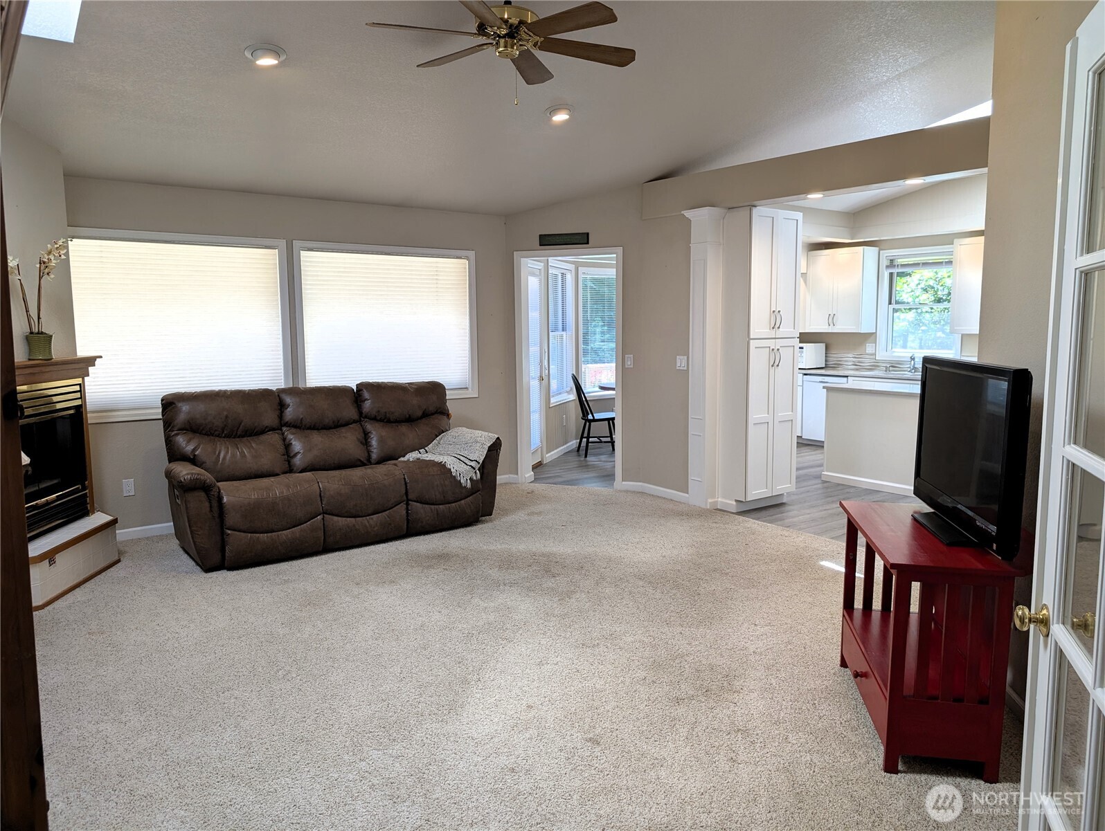 2835 Cooper Point Road Northwest Olympia, WA 98502 - Photo 24 of 40 Gallery Image 24