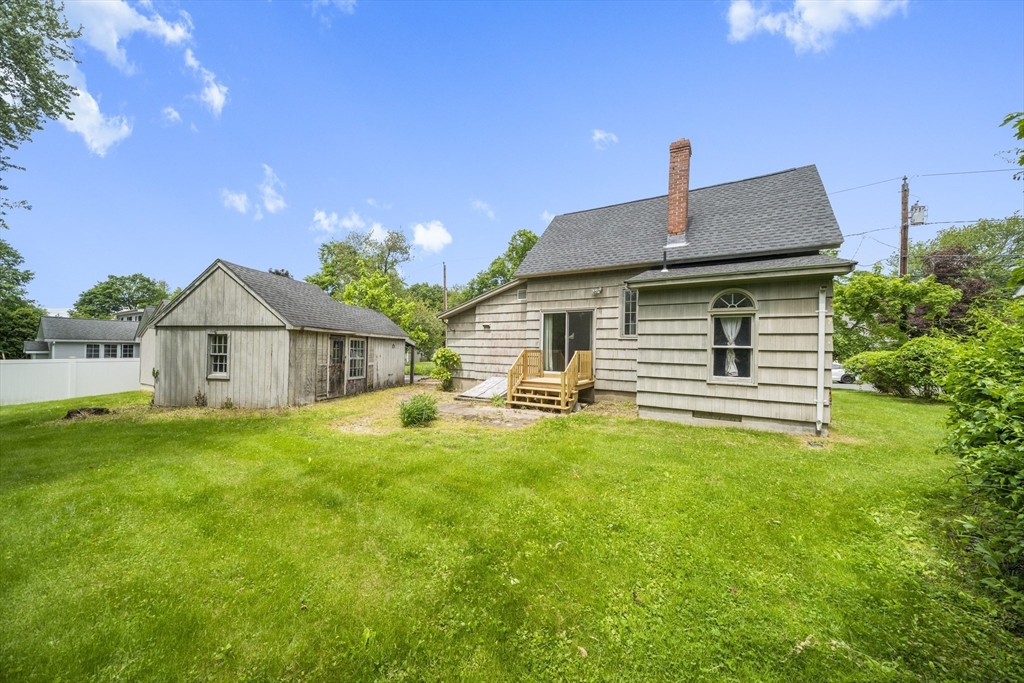 131 Lincoln Road Longmeadow, MA 01106 - Photo 4 of 30
