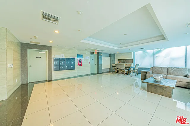 a house view with a outdoor space