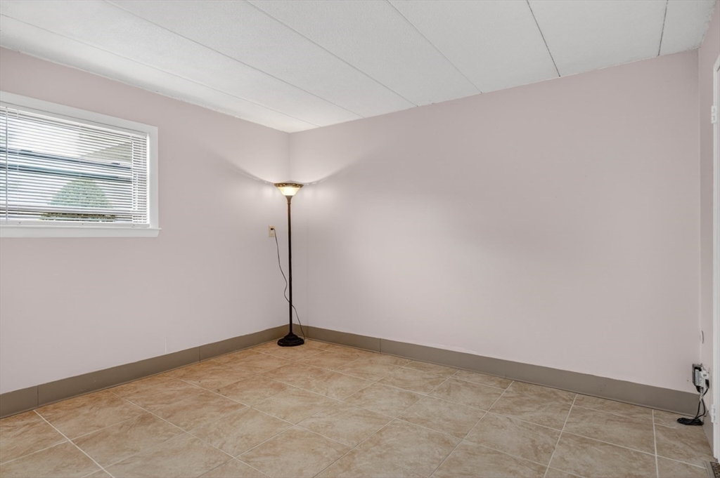 152 Turner Road, Unit 3 Holliston, MA 01746 - Photo 14 of 26