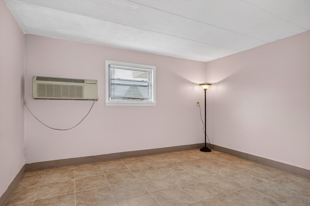 152 Turner Road, Unit 3 Holliston, MA 01746 - Photo 15 of 26