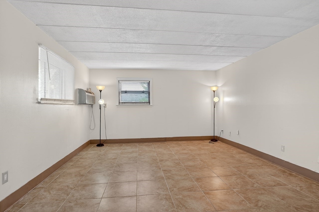 152 Turner Road, Unit 3 Holliston, MA 01746 - Photo 8 of 26