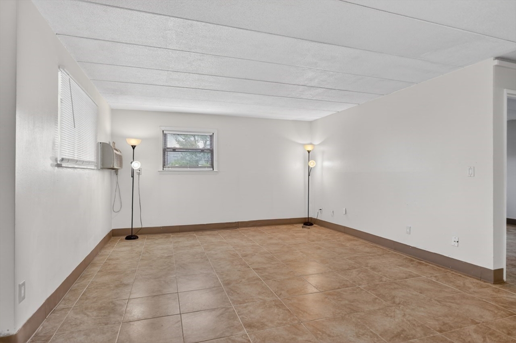 152 Turner Road, Unit 3 Holliston, MA 01746 - Photo 9 of 26