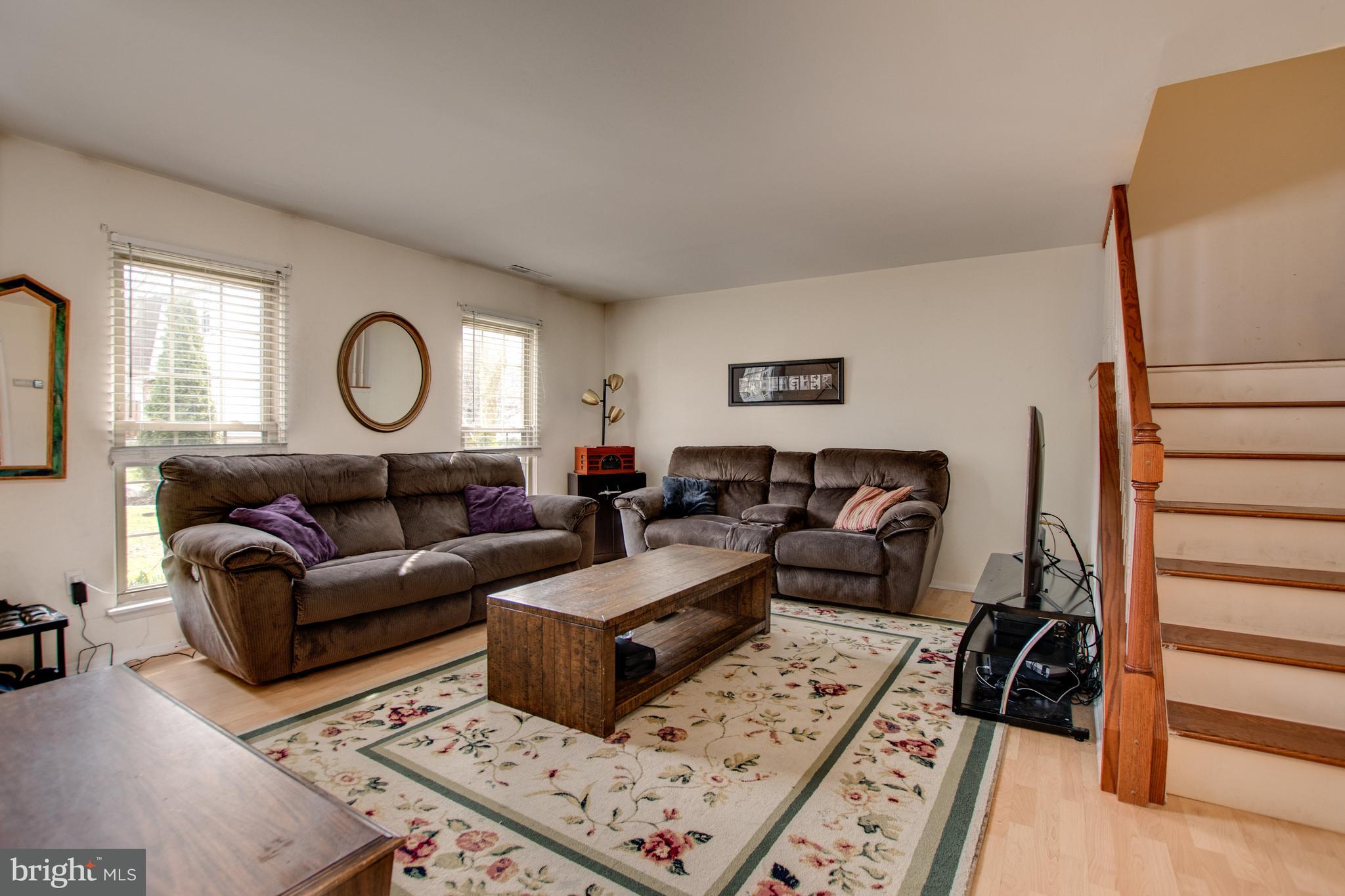 528 Lopax Road Harrisburg, PA 17112 - Photo 3 of 32 Gallery Image 3