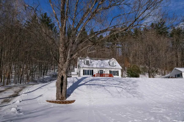 $520,000 | 9 Deeplawn Court, Ludlow, VT 05149