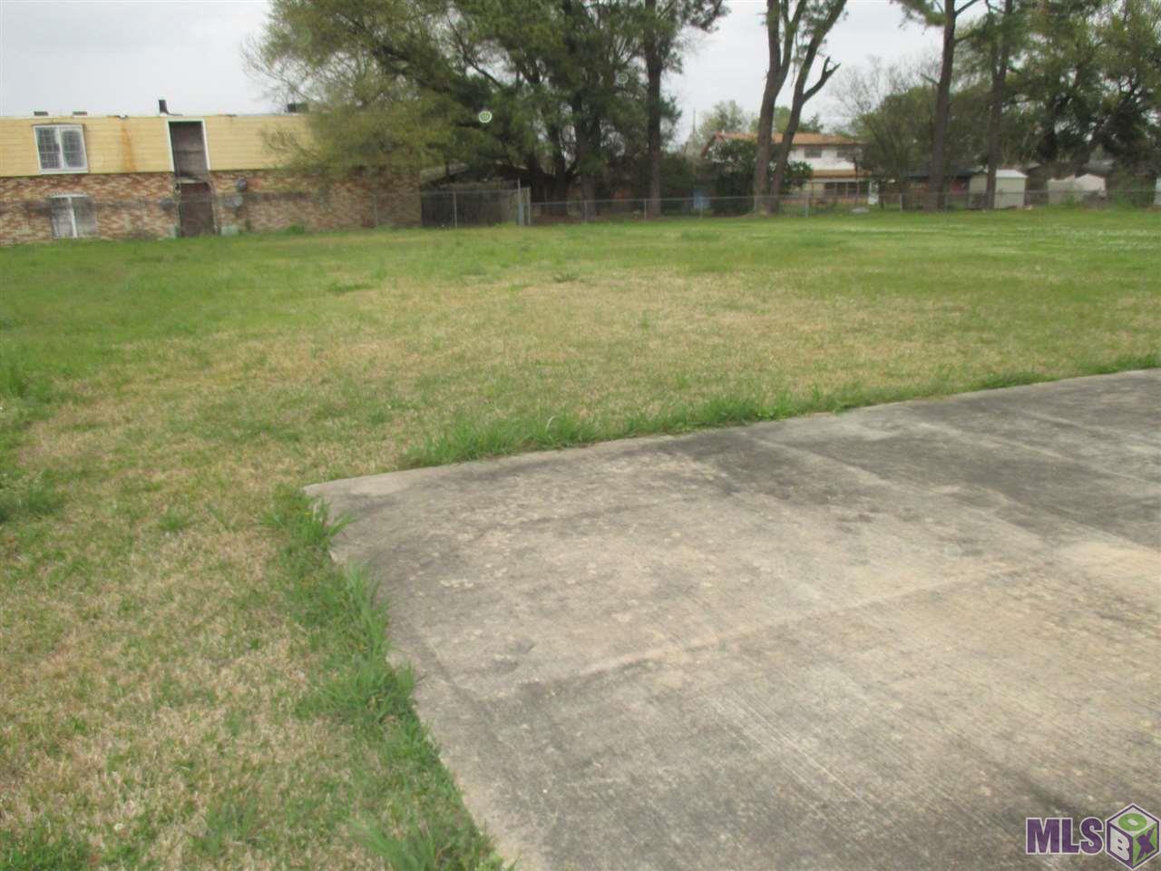1609 77th Avenue Baton Rouge, LA 70807 - Photo 3 of 10 Gallery Image 3