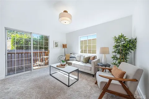 $949,000 | 1384 Prospect Avenue, Long Beach, CA 90804