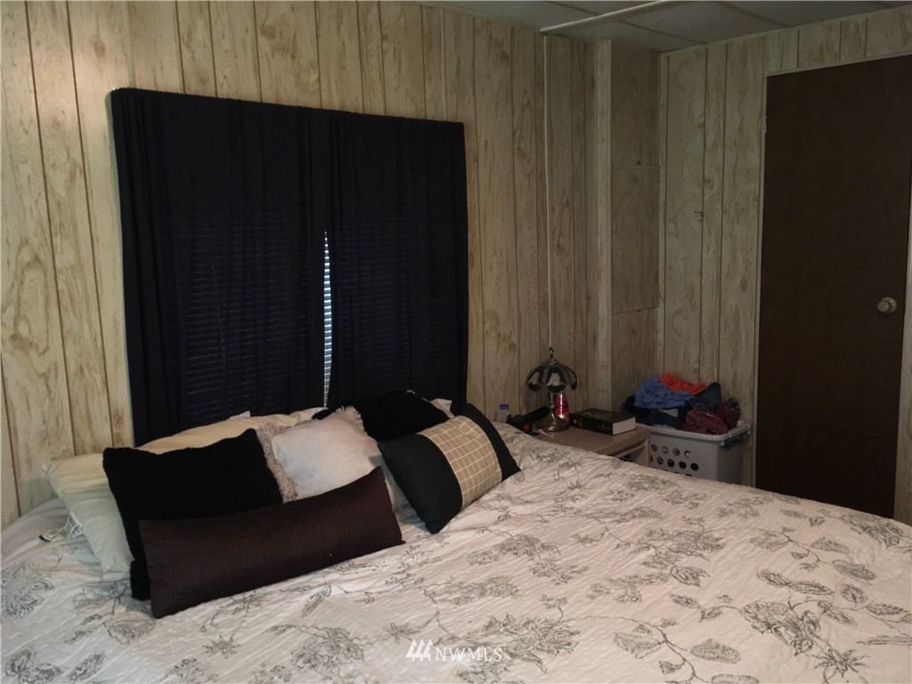 16725 Sargent Road Southwest Rochester, WA 98579 - Photo 14 of 18