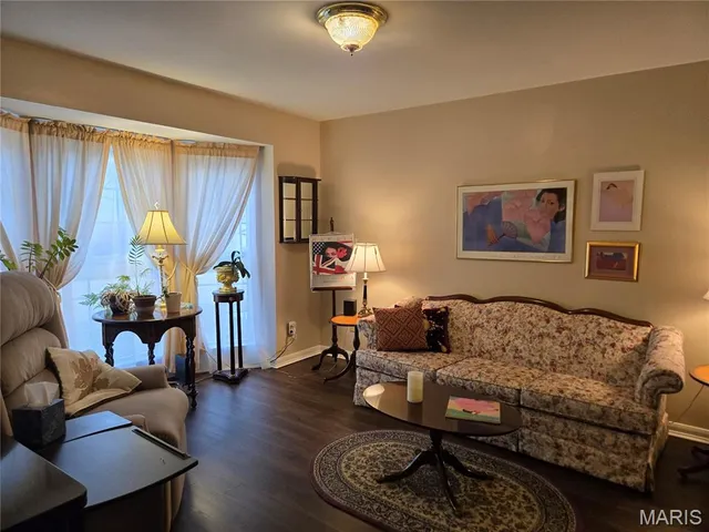 $314,900 | 64 North Trumbull Circle, Unit 45A, St. Charles, MO 63301