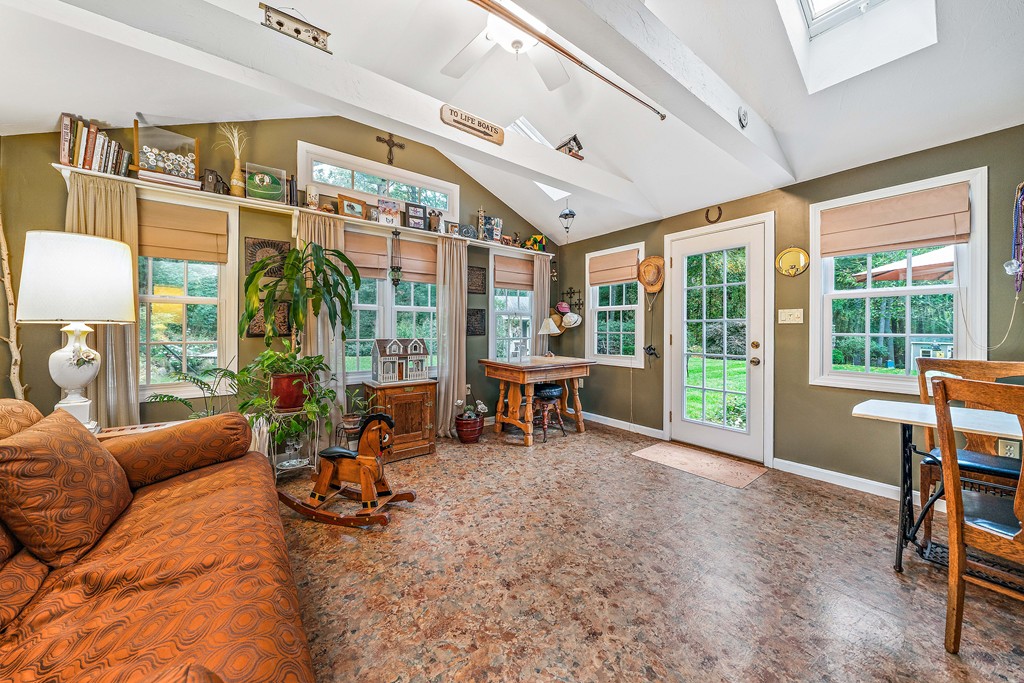 8 Perkins Road Pembroke, MA 02359 - Photo 7 of 27 Gallery Image 7