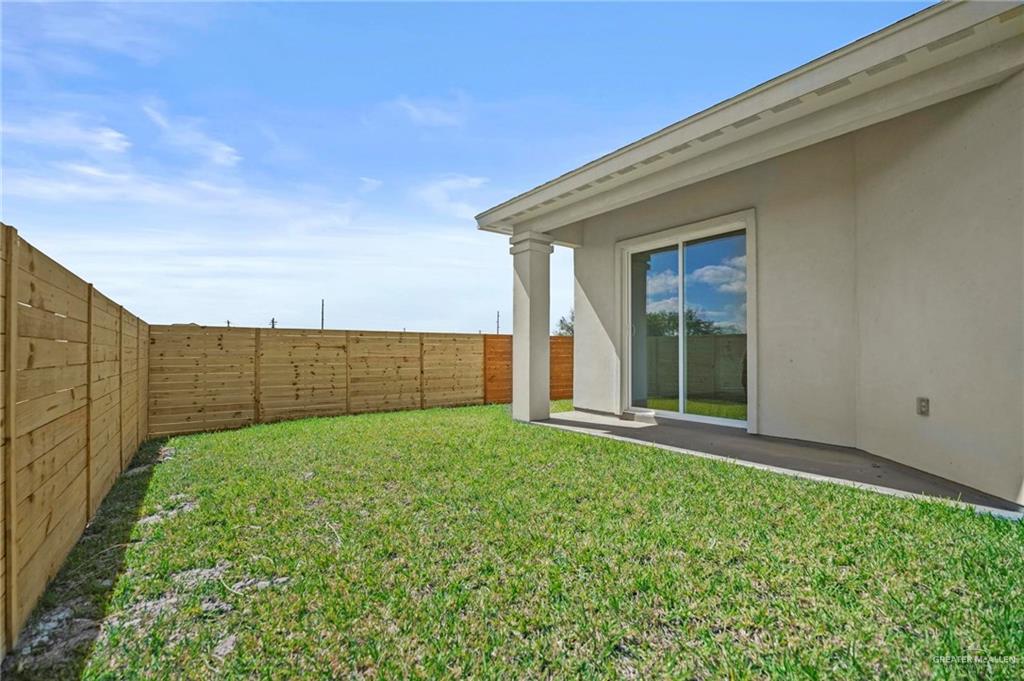 2716 East Conroe Road Edinburg, TX 78542 - Photo 30 of 31 a view of a backyard