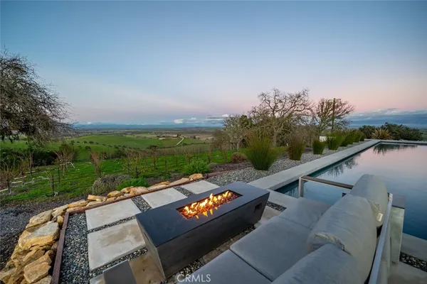 $2,750,000 | 705 Sequoia Lane, Templeton, CA 93465