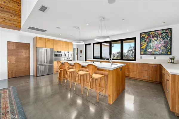 $2,750,000 | 705 Sequoia Lane, Templeton, CA 93465