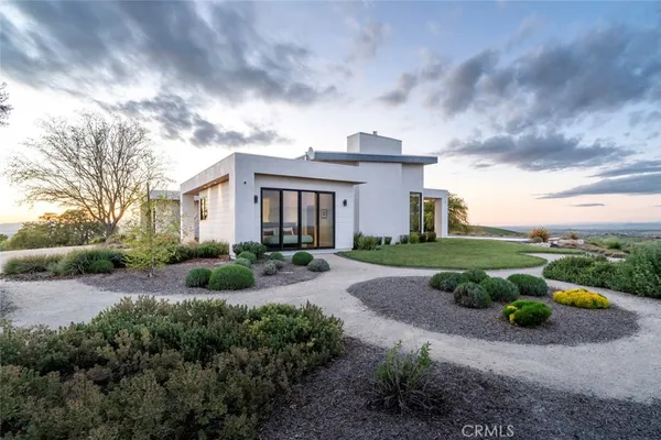 $2,750,000 | 705 Sequoia Lane, Templeton, CA 93465
