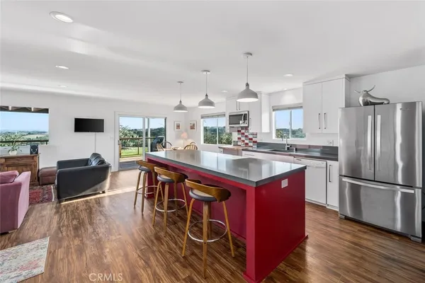 $2,750,000 | 705 Sequoia Lane, Templeton, CA 93465