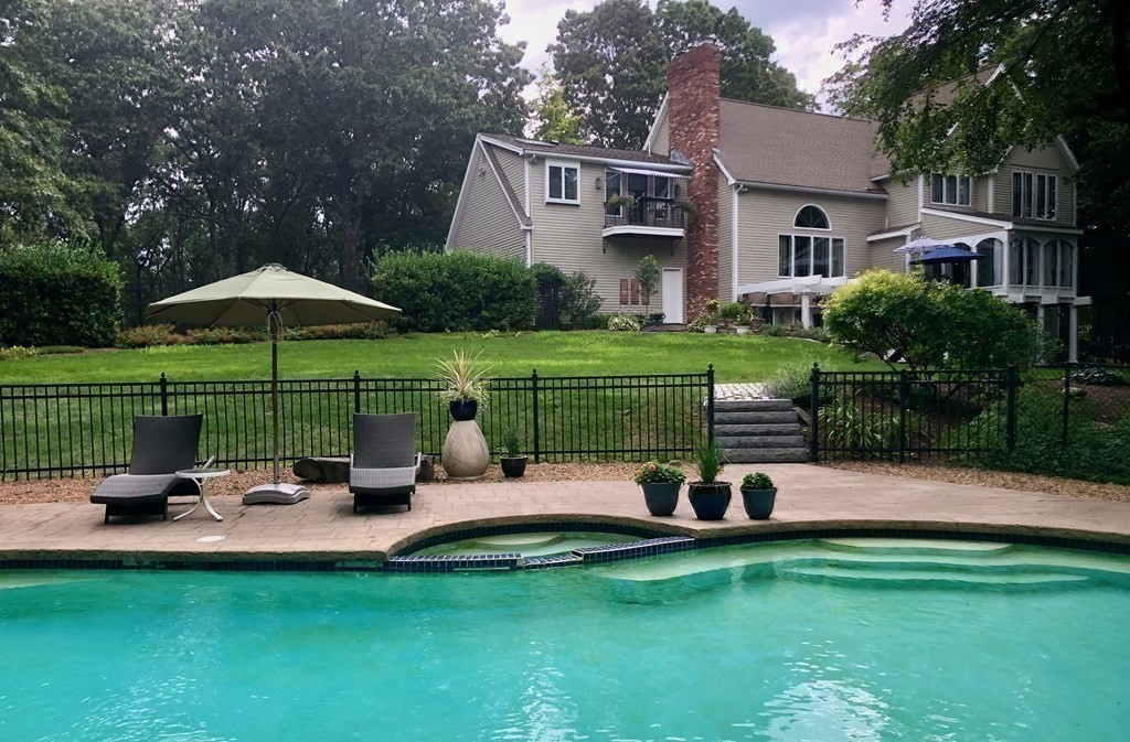 180 Wayside Inn Road Marlborough, MA 01752 - Photo 38 of 41