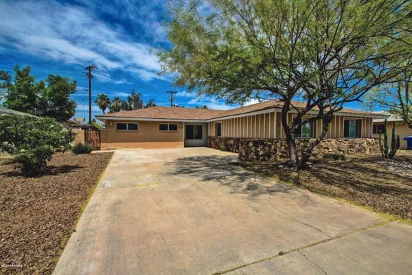$3,495 | 1030 East Manhatton Drive, Tempe, AZ 85282