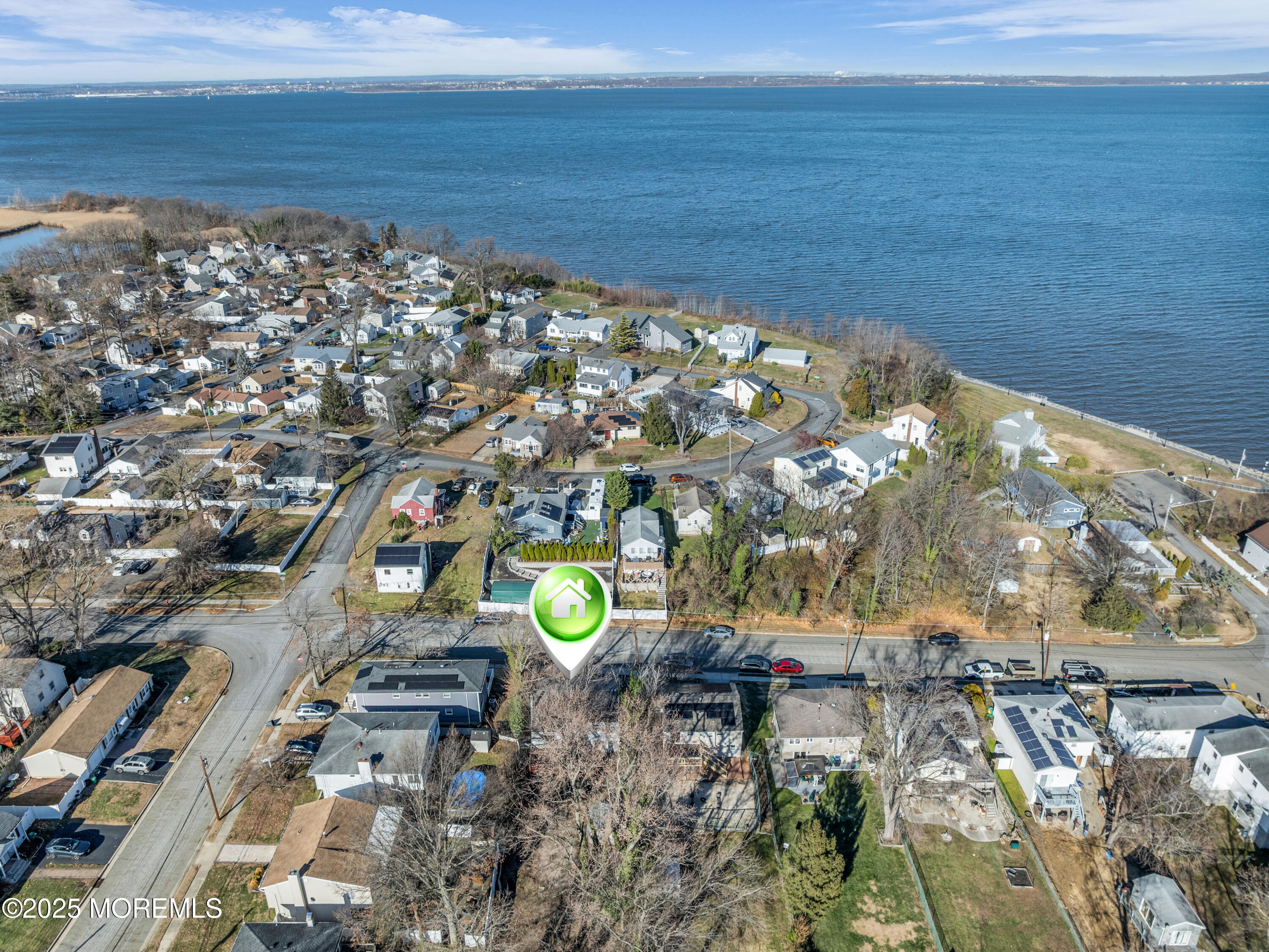 975 South Concourse Keyport, NJ 07735 - Photo 43 of 46 a view of a sky from a balcony