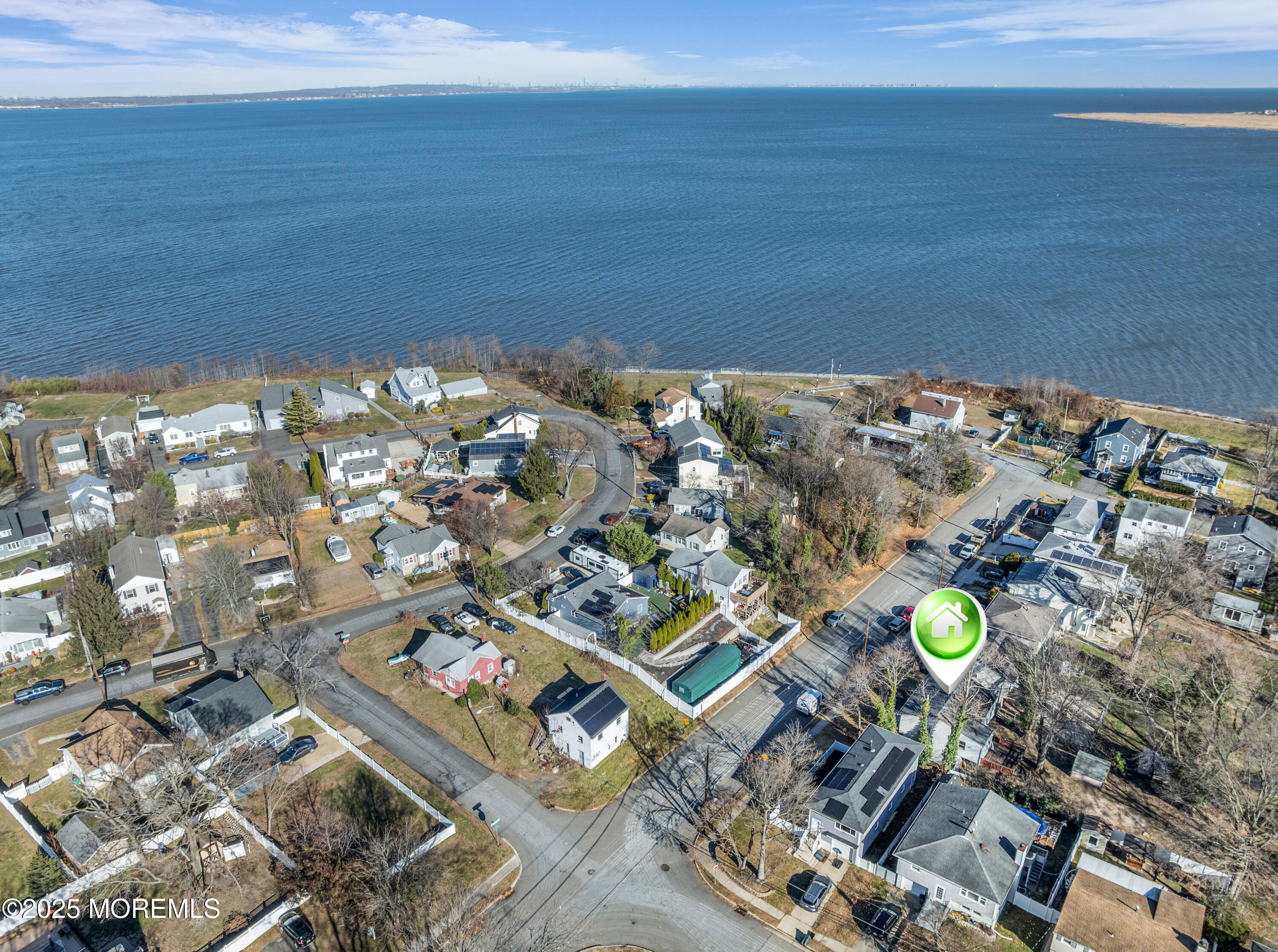 975 South Concourse Keyport, NJ 07735 - Photo 6 of 46 a view of a city