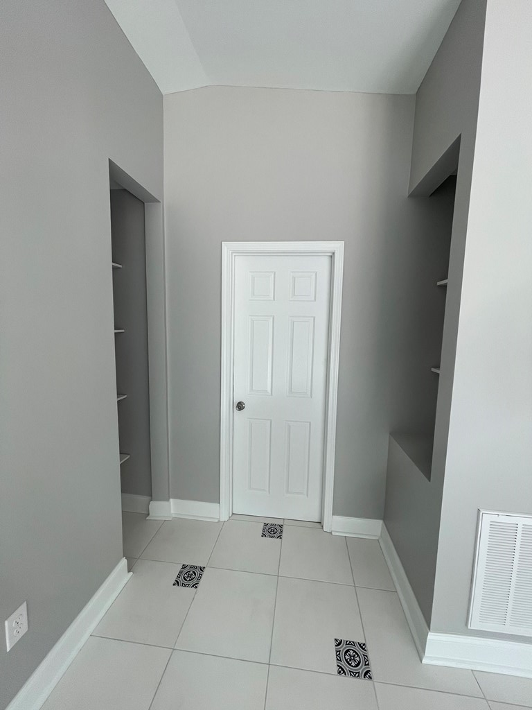 3620 Forrest Road Columbus, GA 31907 - Photo 23 of 51 Den with shelving on both sides