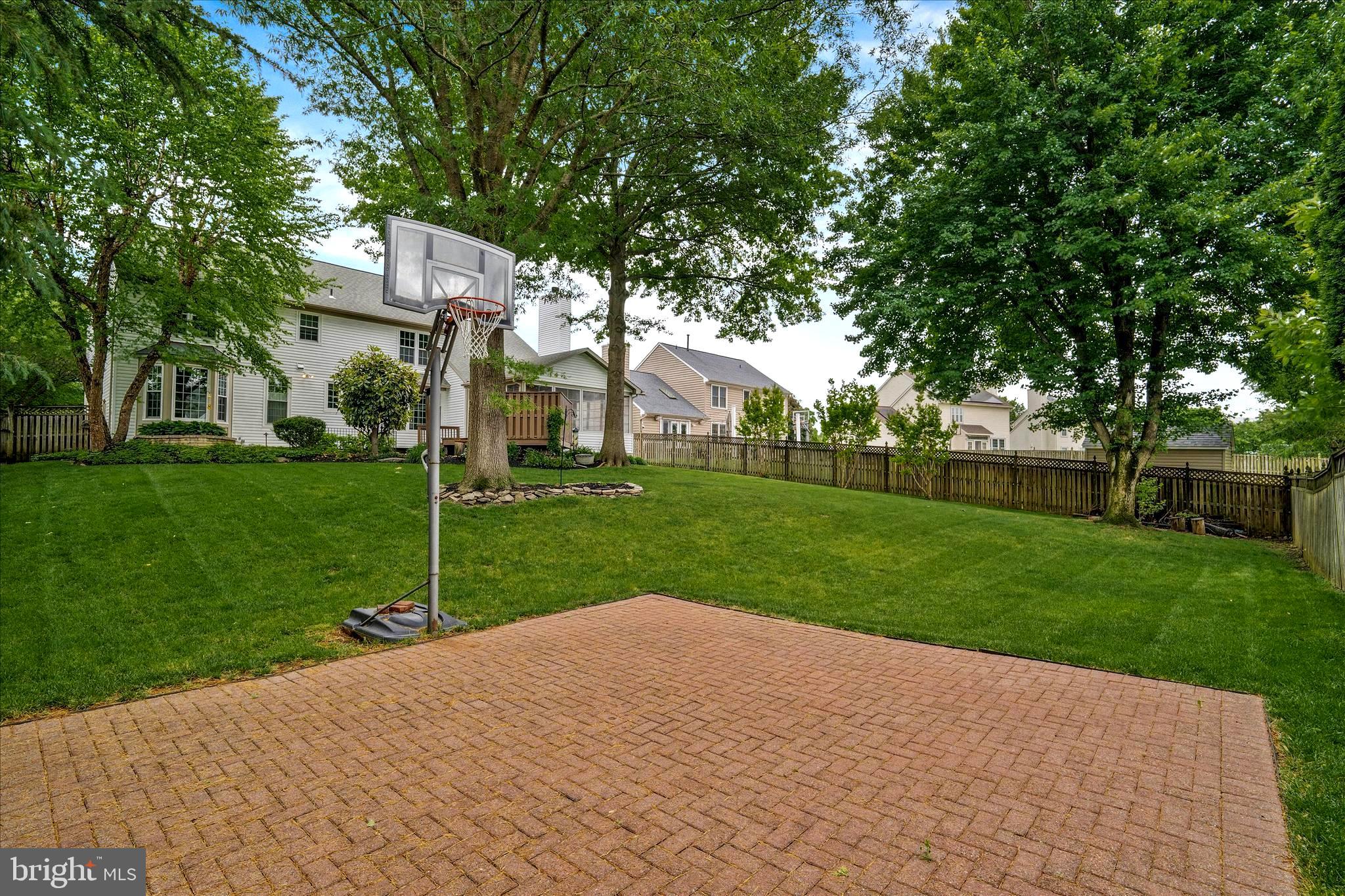 8285 Glenmar Road Ellicott City, MD 21043 - Photo 31 of 69