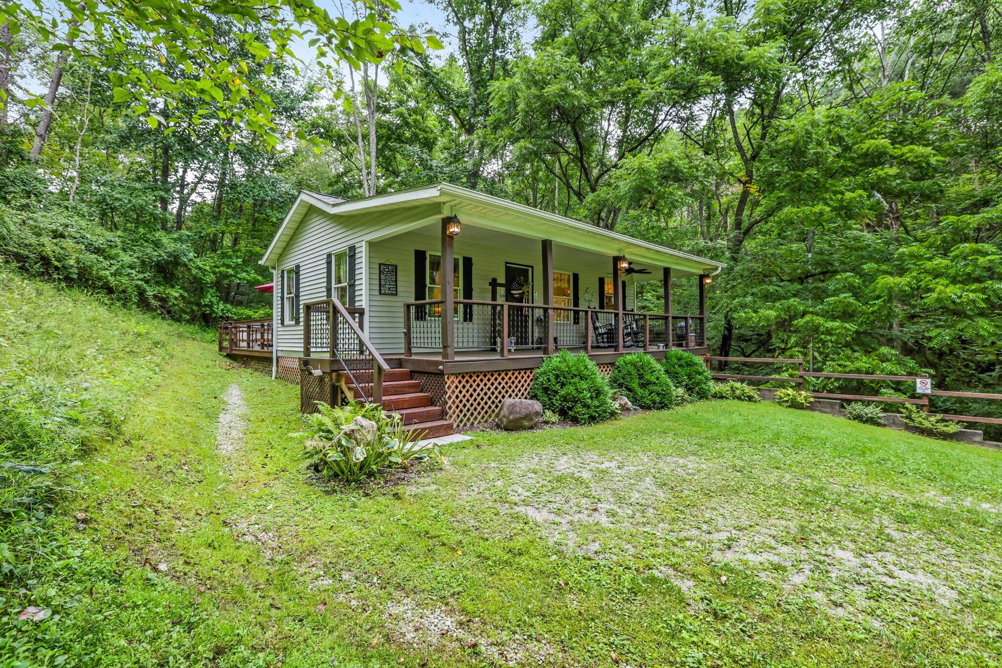14933 Rhoads Road Logan, OH 43138 - Photo 42 of 87 4-web-or-mls-939A6146