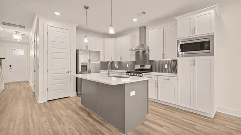 $799,000 | 116 North 9th Street, Nashville, TN 37206