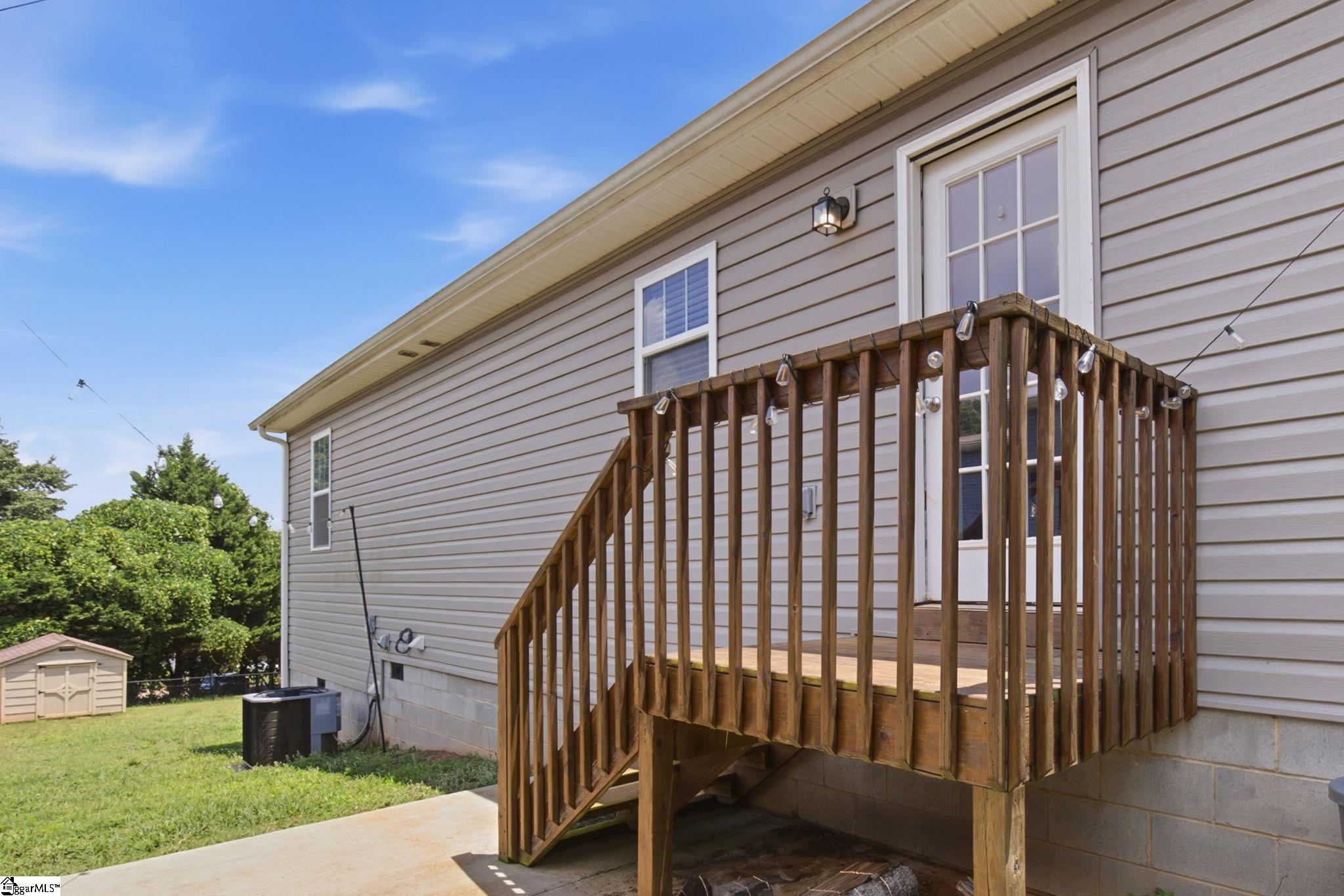 210 Jordan Road Lyman, SC 29365 - Photo 9 of 19