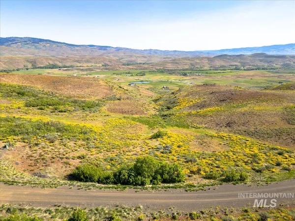 $180,000 | L15 Cuddy Vw Drive, Council, ID 83612