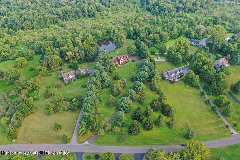 18 Hawk Hill Road New Paltz, NY 12561 - Photo 30 of 41 20240821183435214651000000-o