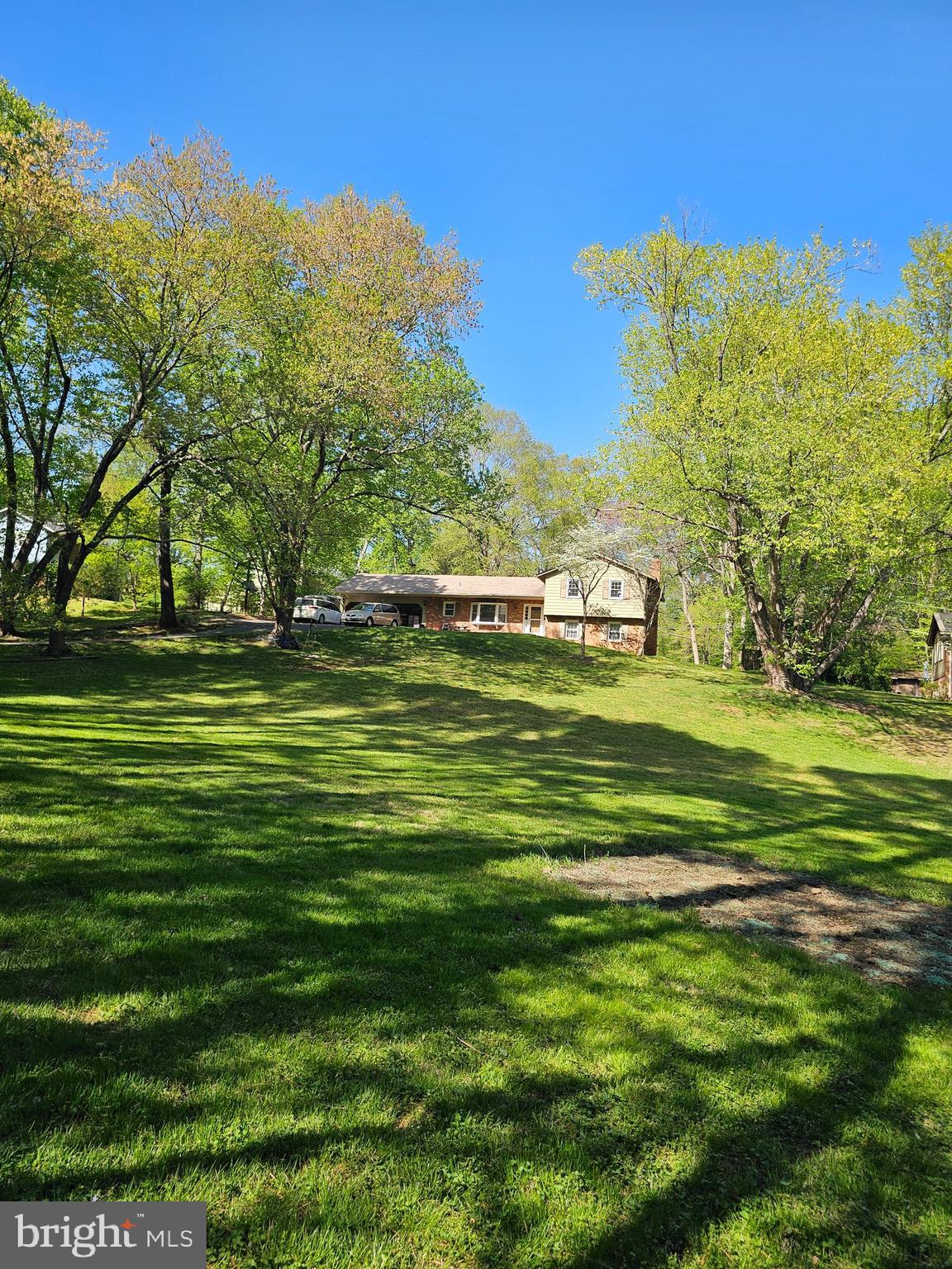3059 Fox Mill Road Oakton, VA 22124 - Photo 1 of 25