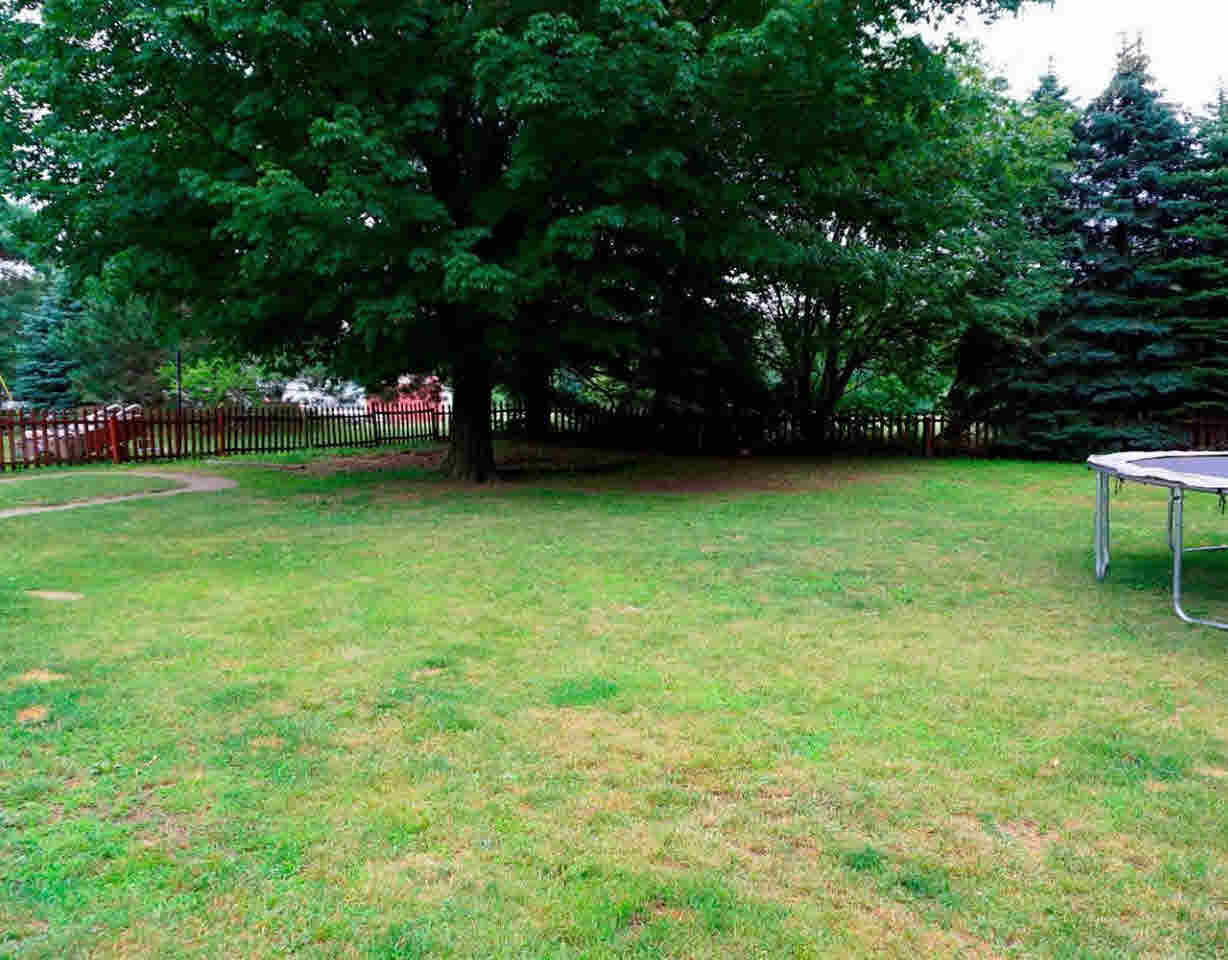 12185 Seymour Road Gaines, MI 48436 - Photo 8 of 32 21320274-7.JPG