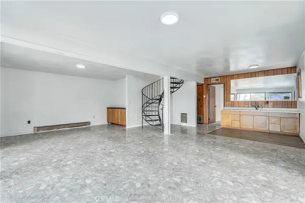 a view of a yard with trees