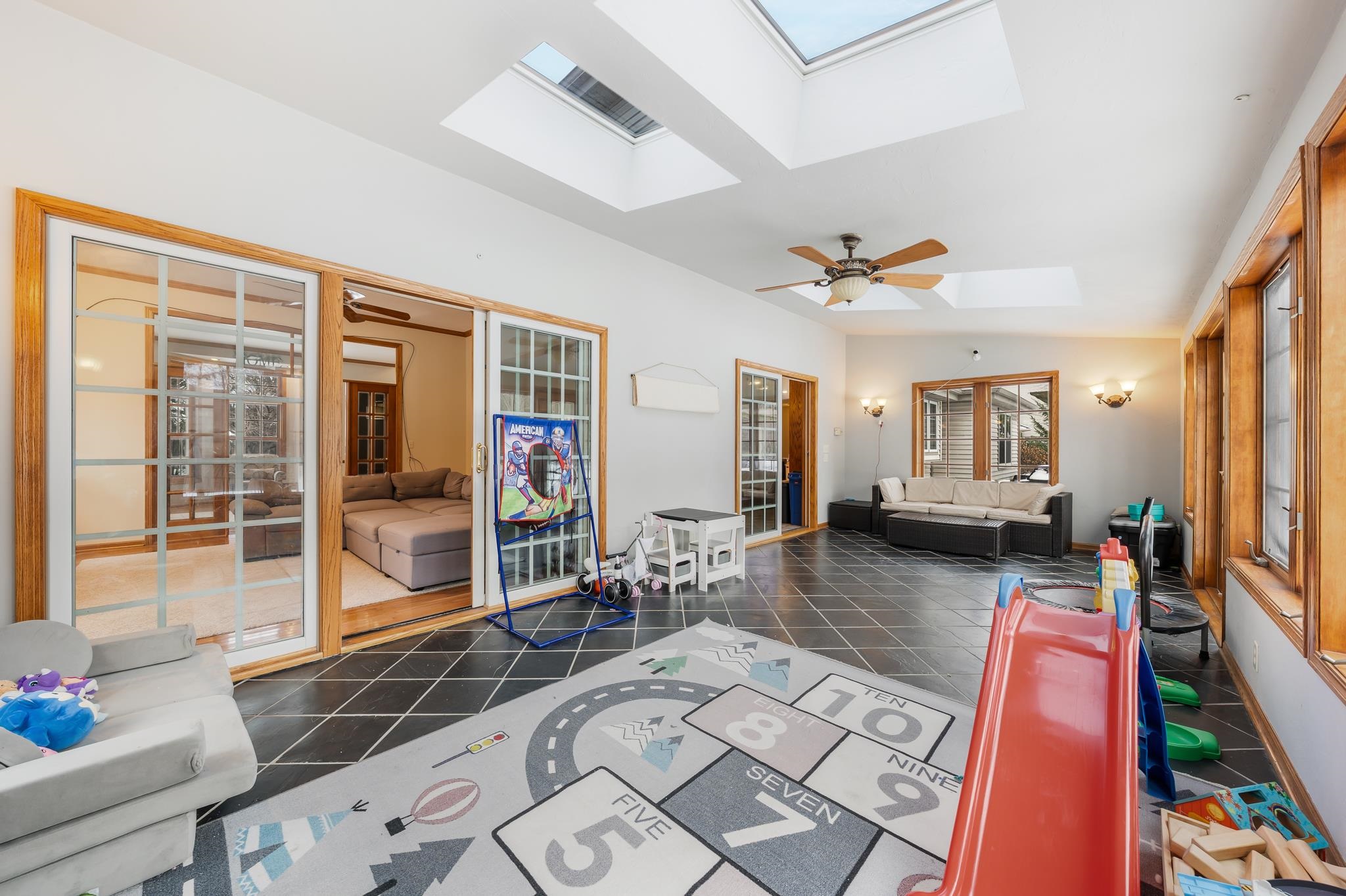 2985 Pine Ridge Road Oshkosh, WI 54904 - Photo 18 of 46